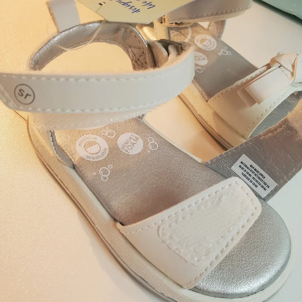 Stride Rite 360 Delilah White Silver Bow Sandals Kids Size 5M